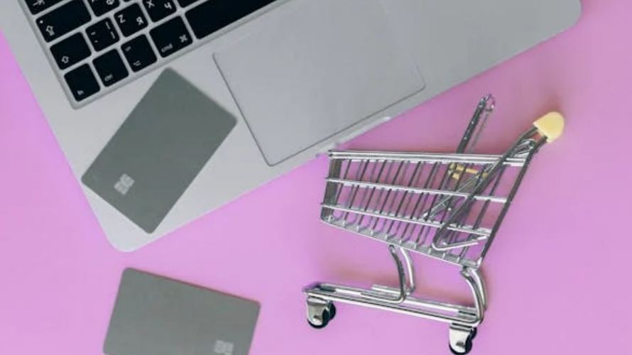 Advantages of e-commerce website for online shop